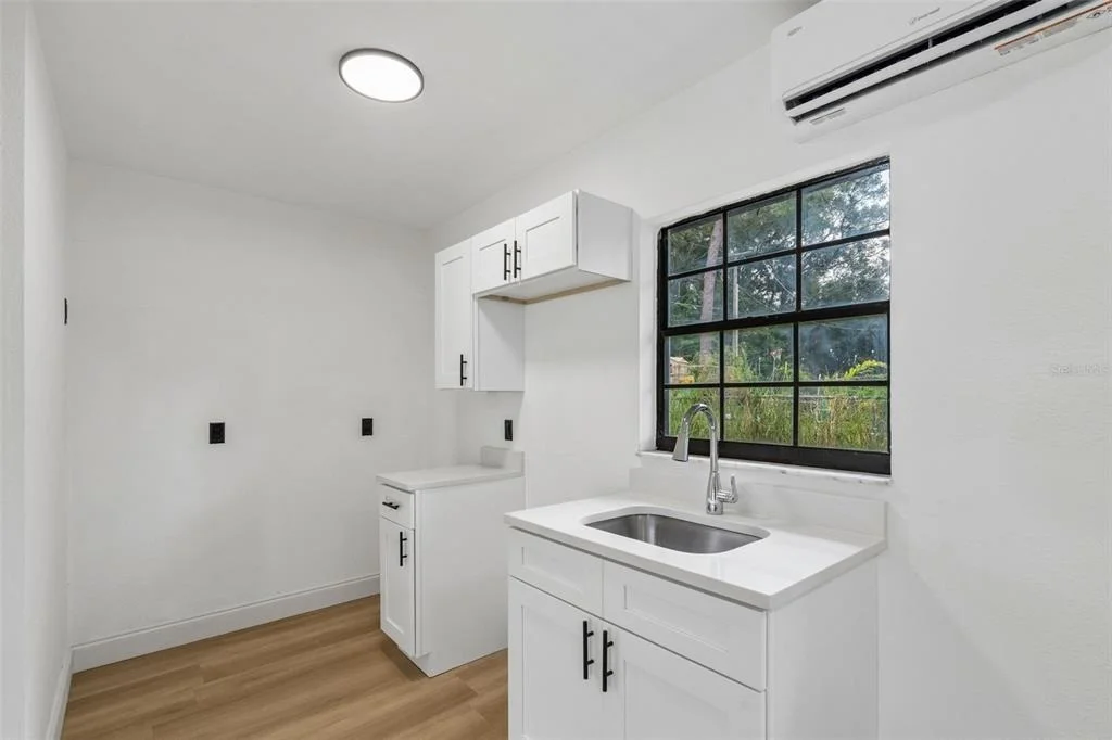 Photo of 3500 SUTTON DRIVE
