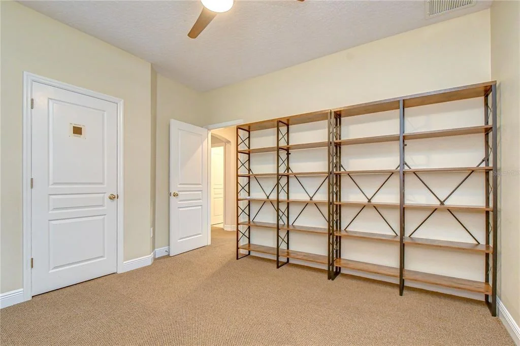 Photo of 6135 CHURCHSIDE DRIVE