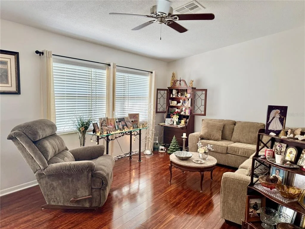 Photo of 3401 DIVOT ROAD