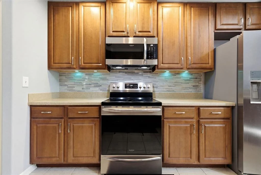 Photo of 6846 PINE SPRINGS