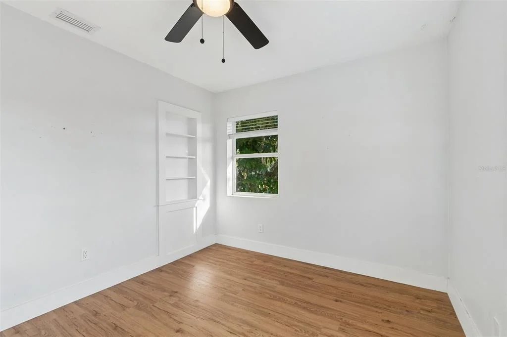 Photo of 125 HARBOR BLUFF DRIVE
