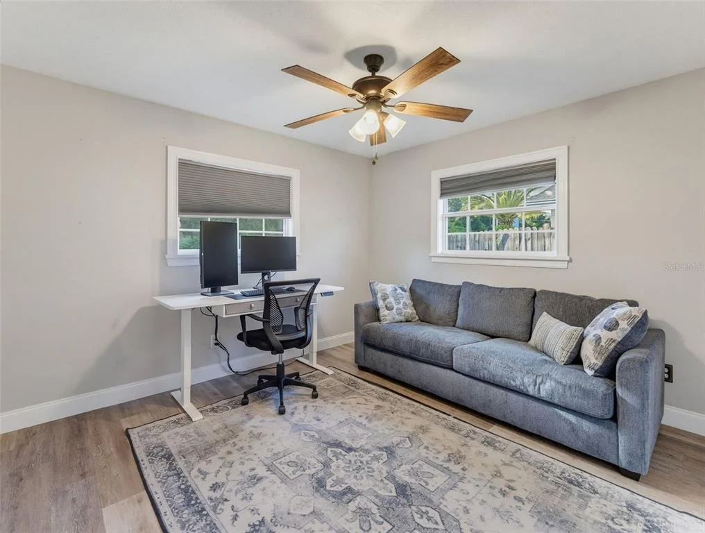 Photo of 1846 DEL ROBLES DRIVE