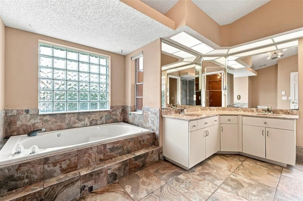 Photo of 13513 WOODSIDE DRIVE