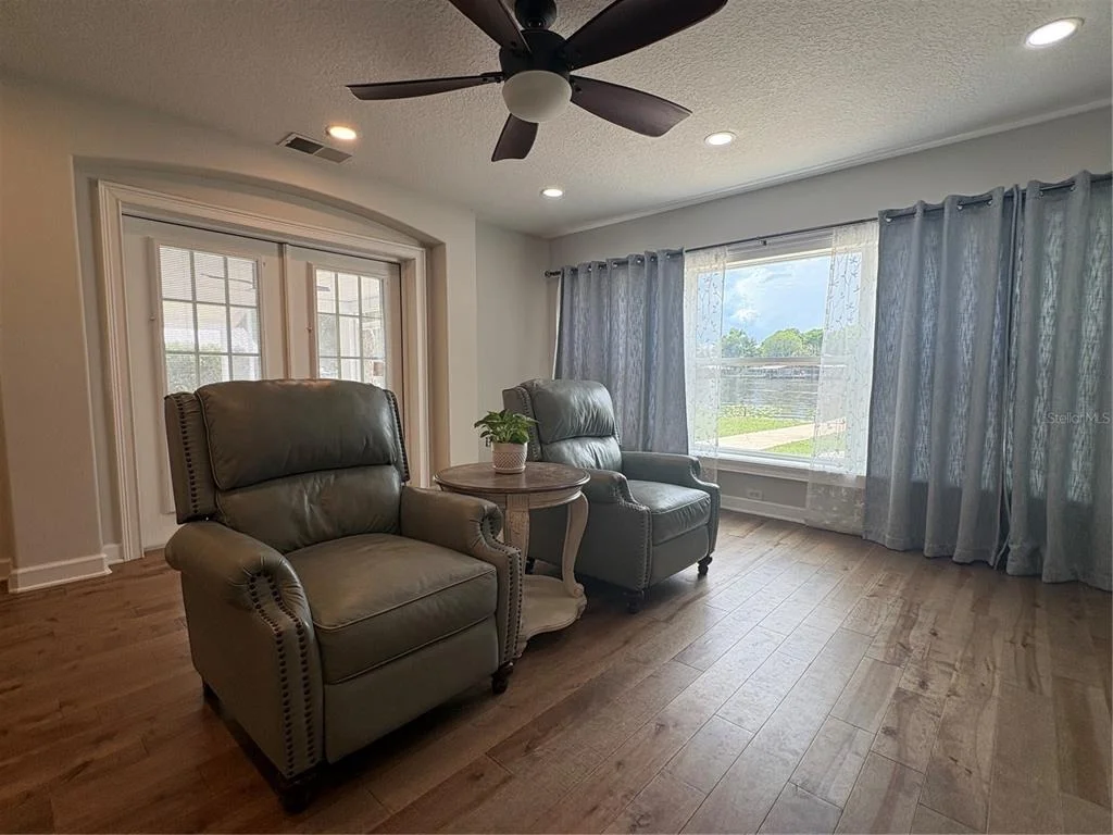 Photo of 1645 SPRING GARDEN DRIVE