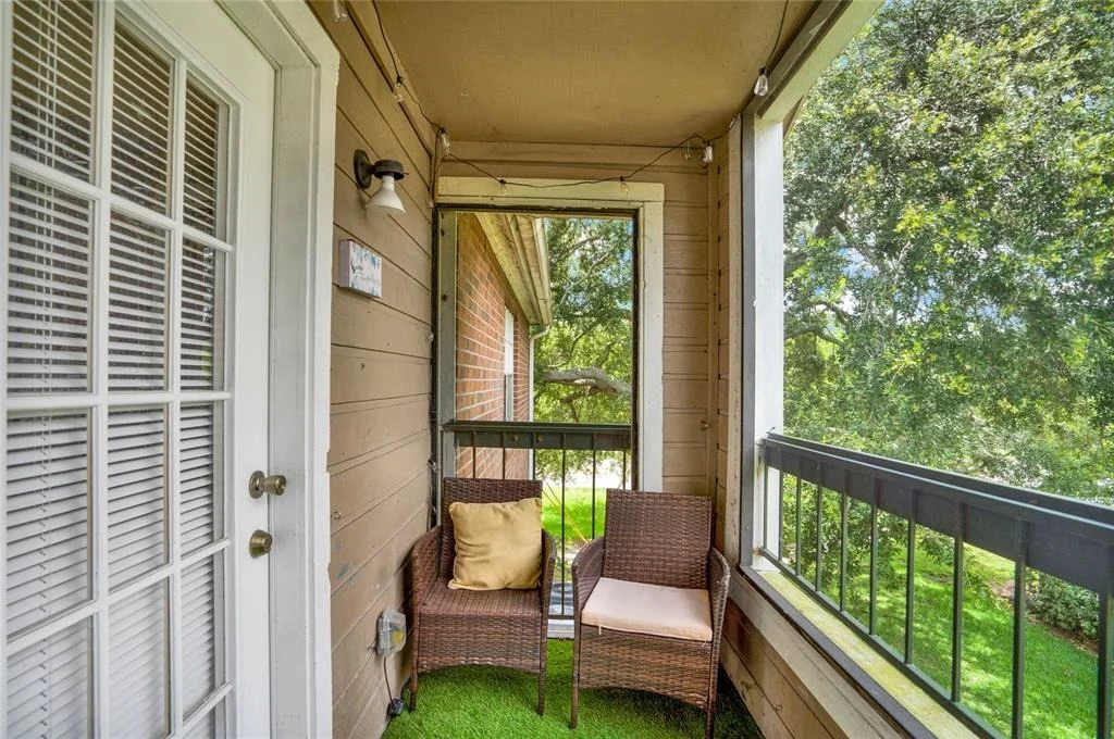 Photo of Unit I201 at 5545 DEVONBRIAR WAY
