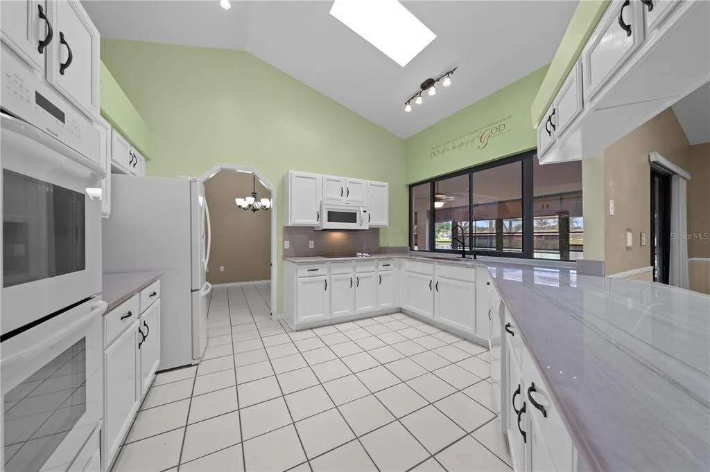 Photo of 2333 SWEETWATER BOULEVARD