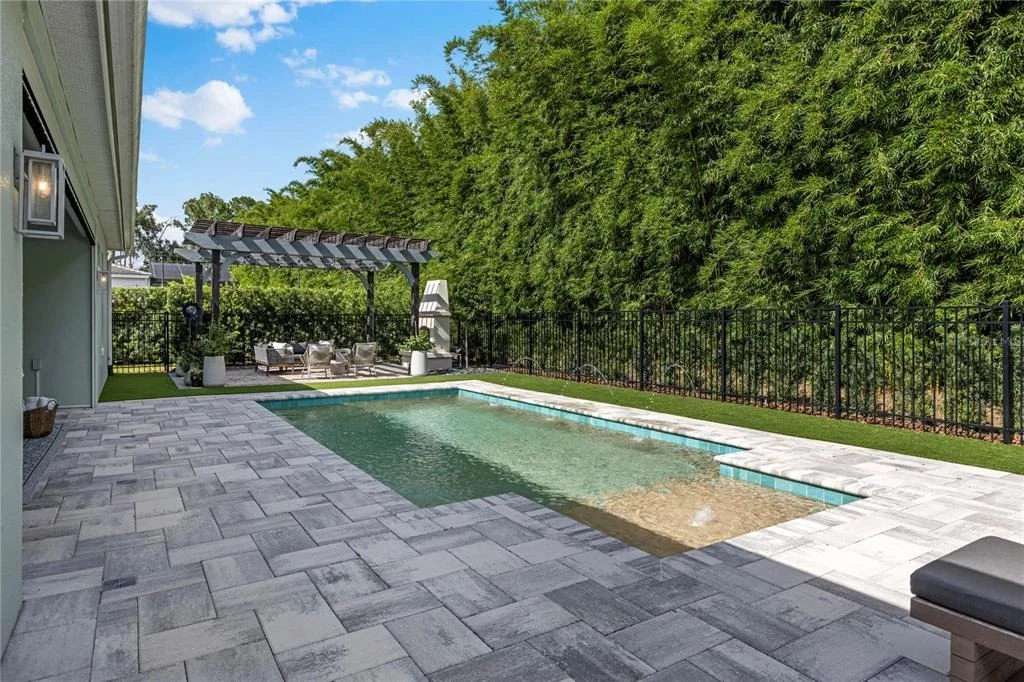 Photo of 1663 CANYON OAK WAY