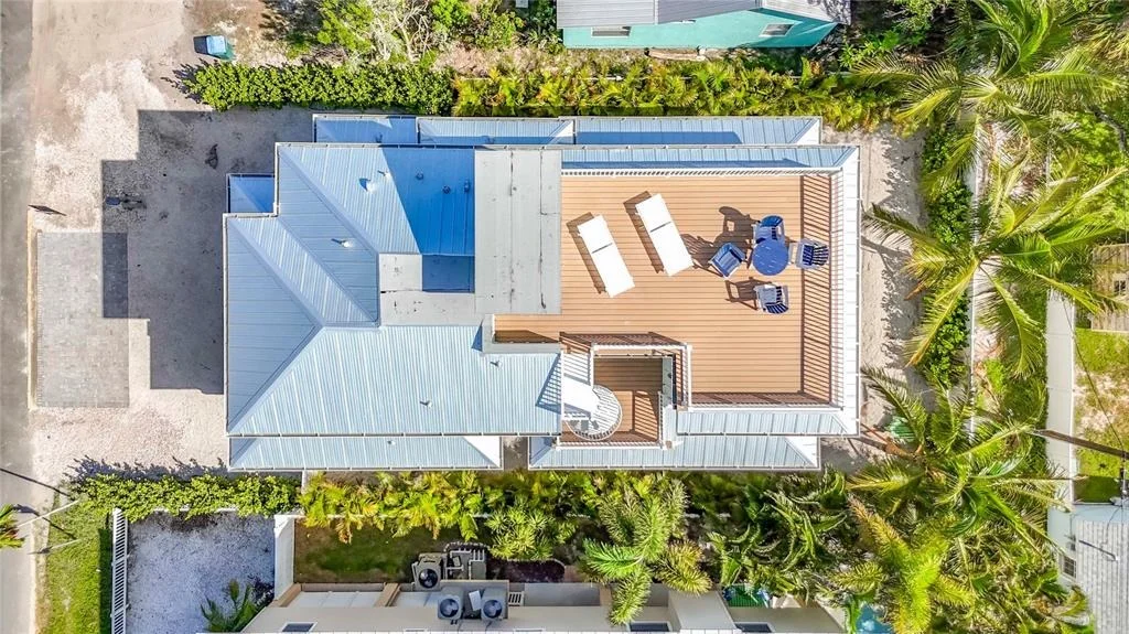 Photo of 2918 GULF DRIVE