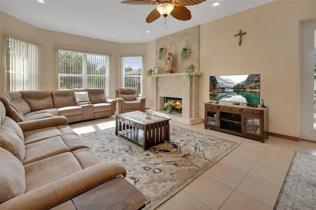 Photo of 443 JUNIPER LANE