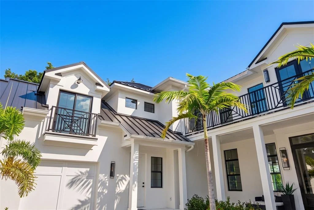 Photo of 656 TROPICAL CIRCLE