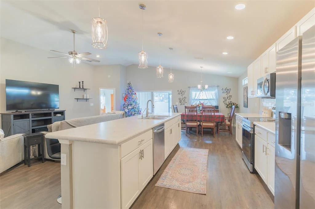 Photo of 3030 LAUREL OAK LANE