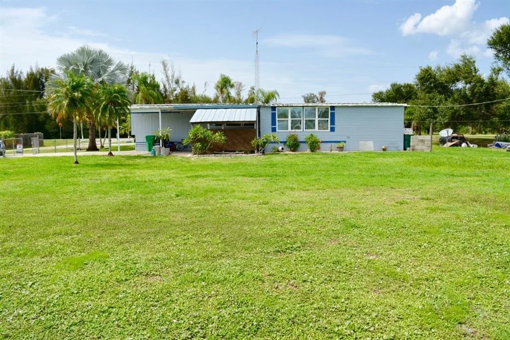 Photo of 15266 CIRCLE DRIVE