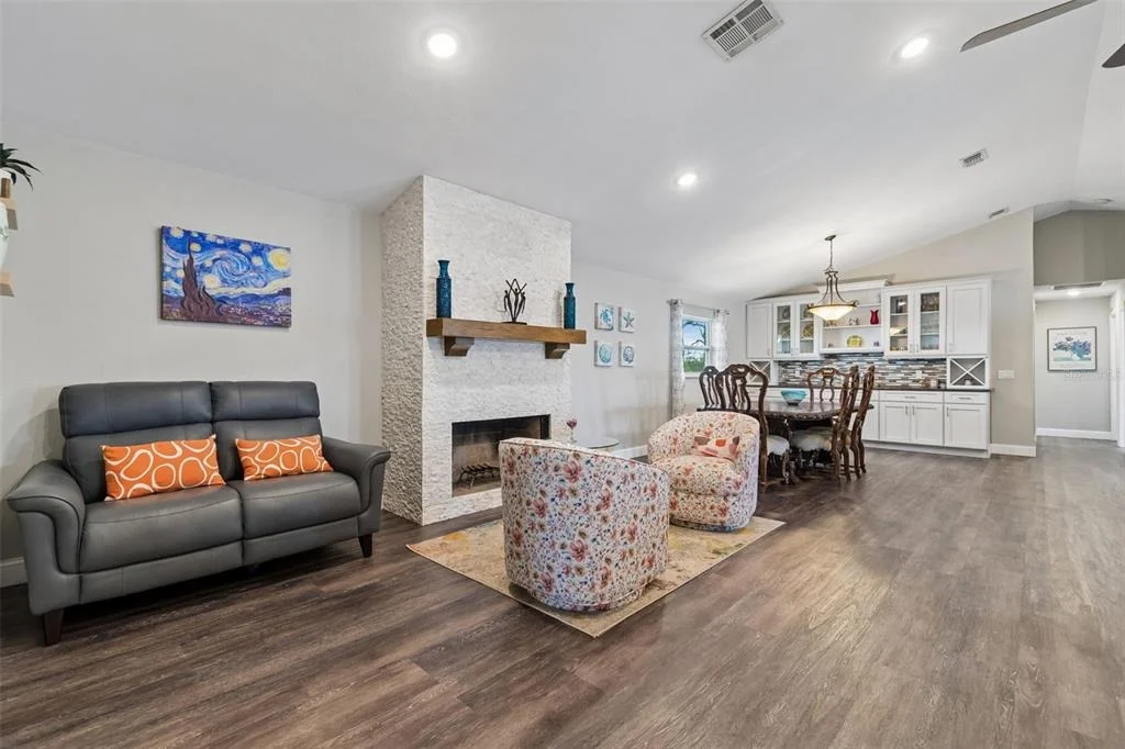 Photo of 9901 BAY DRIVE