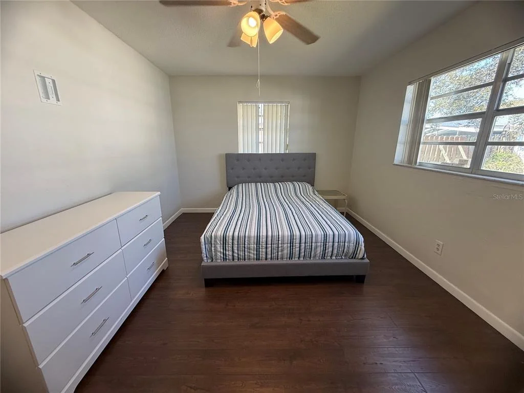 Photo of 409 NEEDLES DRIVE