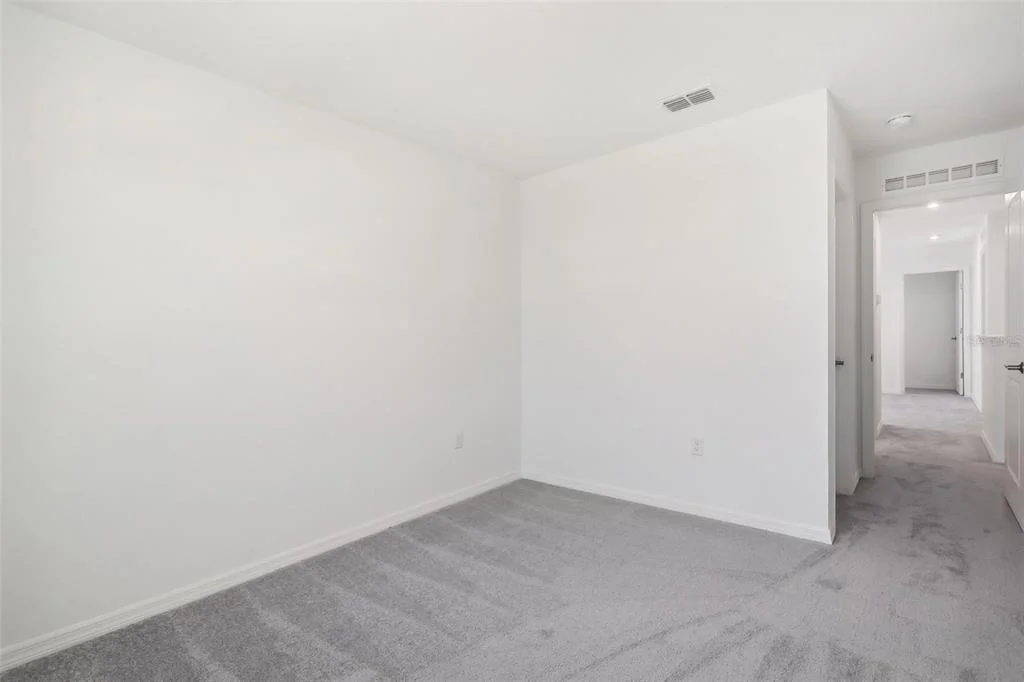 Photo of 777 CASTLEFORD AVENUE NE