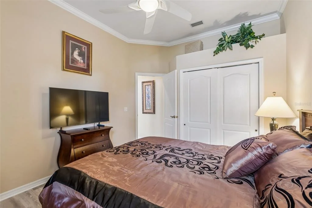 Photo of 566 PLANTERS MANOR WAY