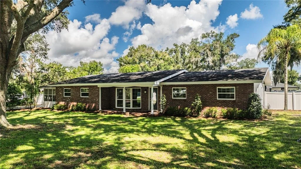 Photo of 2217 WELLS ROAD