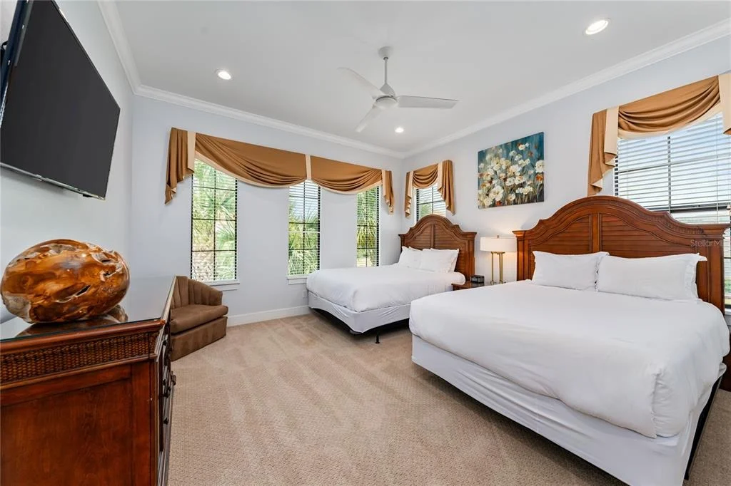 Photo of 550 MUIRFIELD LOOP