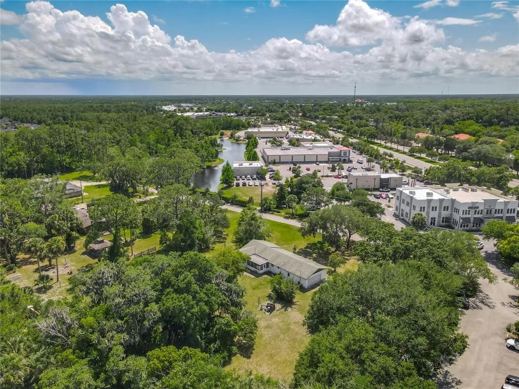Photo of 10 MIRROR LAKE DRIVE