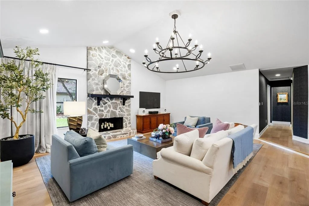 Photo of 18243 CLEAR LAKE DRIVE