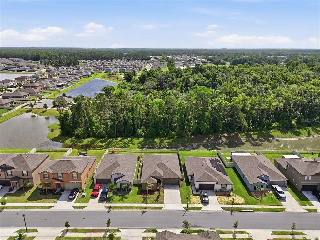Photo of 1681 RED LOOP