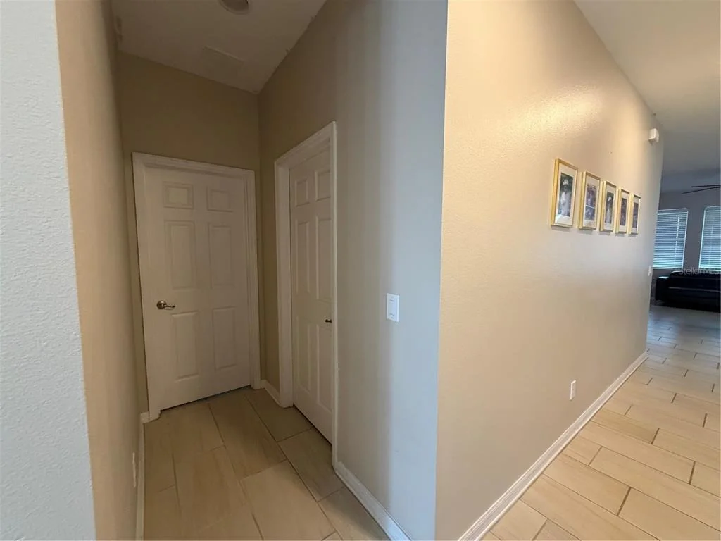 Photo of 1834 CASTLETON DRIVE