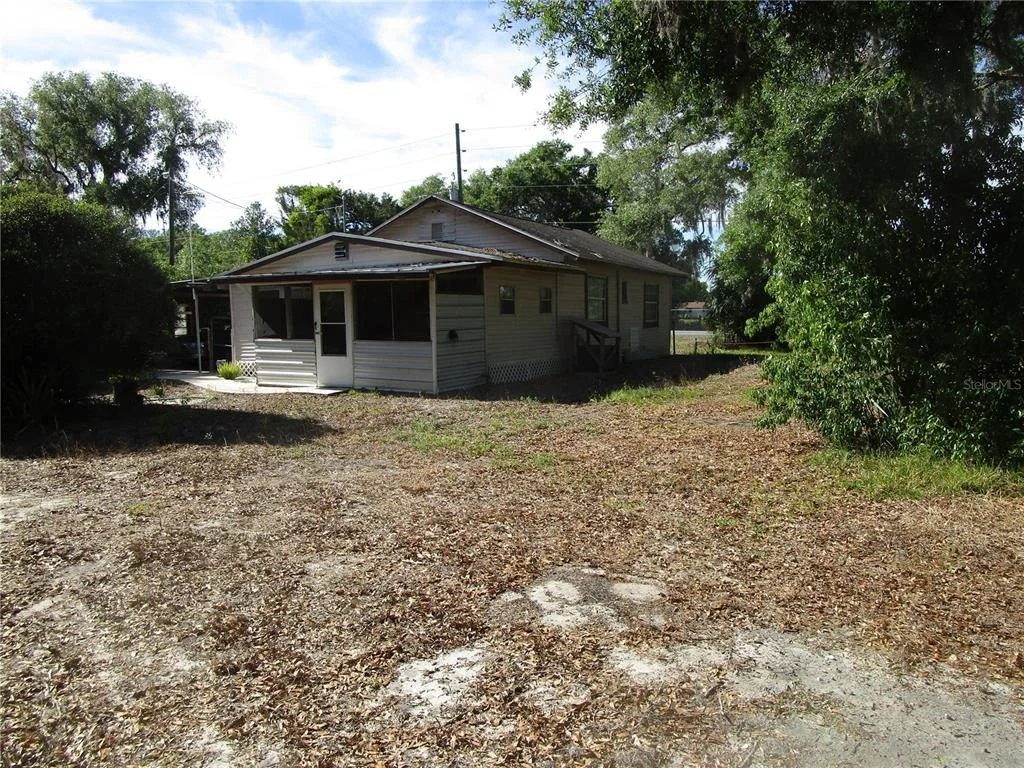 Photo of 20036 STATE ROAD 44