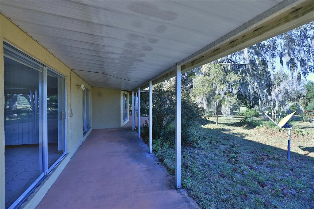 Photo of 2155 SE COUNTY HIGHWAY 484