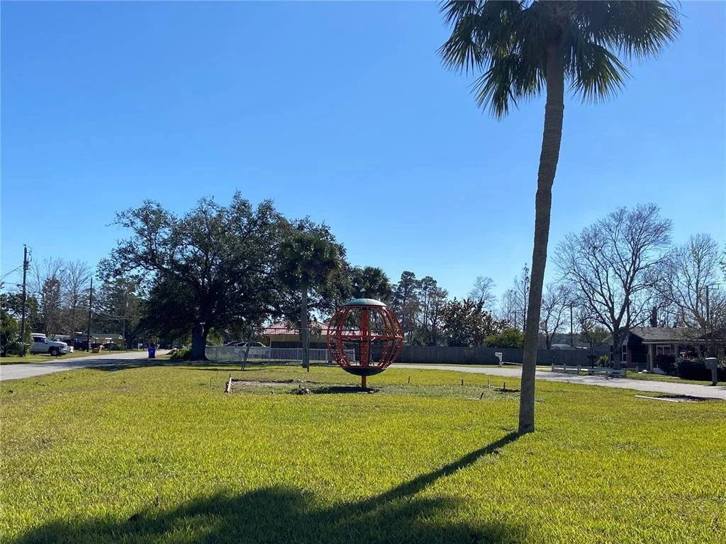 Photo of 910 LAKE AVENUE