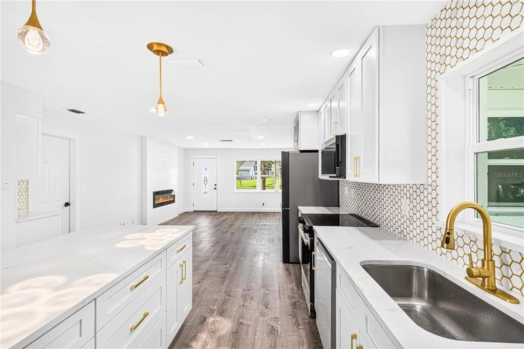 Photo of 5464 RIVERSIDE DRIVE