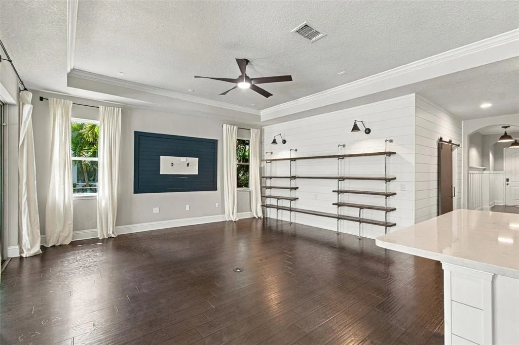 Photo of 6805 PARK STRAND DRIVE