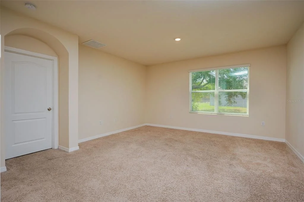 Photo of 660 COTULLA DRIVE