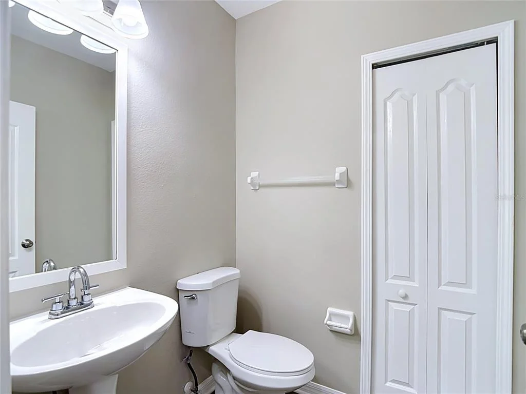 Photo of 25956 TERRAWOOD LOOP