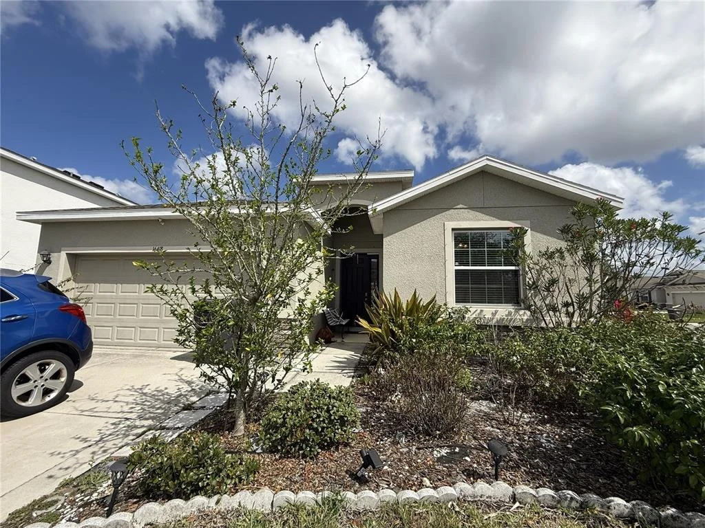 Photo of 16418 WOODSIDE GLEN
