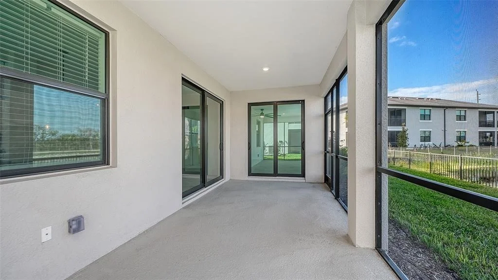 Photo of Unit 104 at 5624 SUMMIT POINTE CIRCLE
