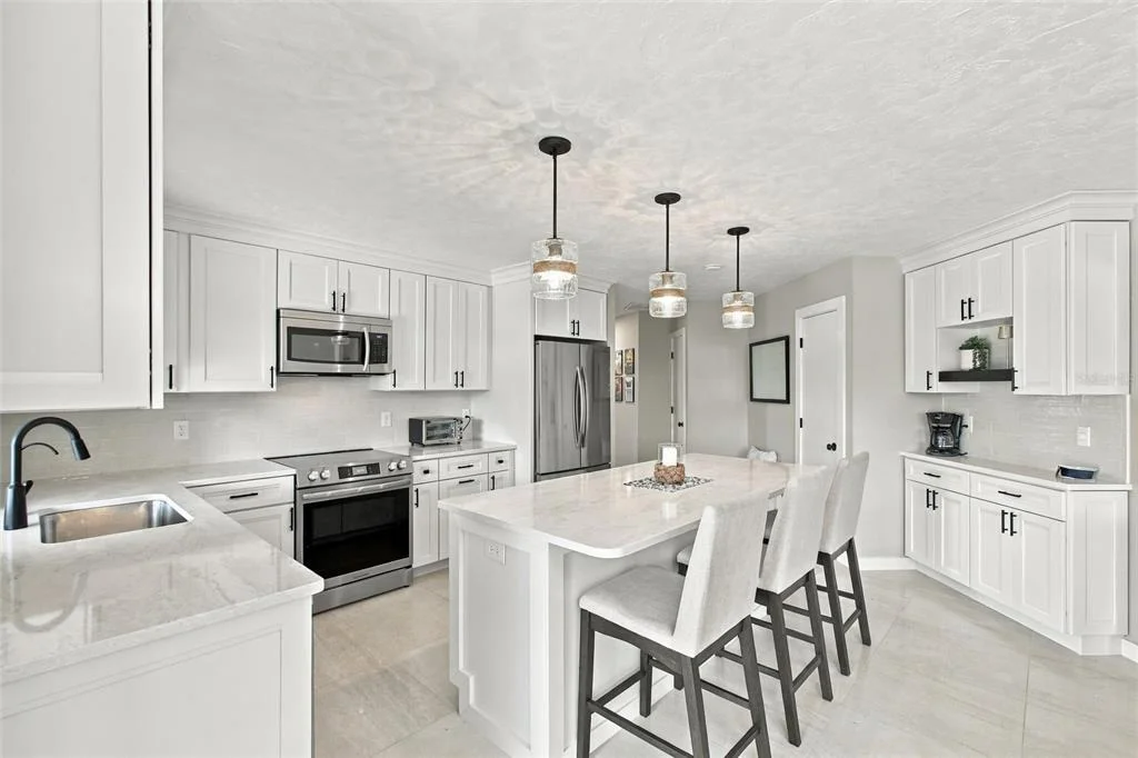 Photo of 1242 PINEBROOK WAY