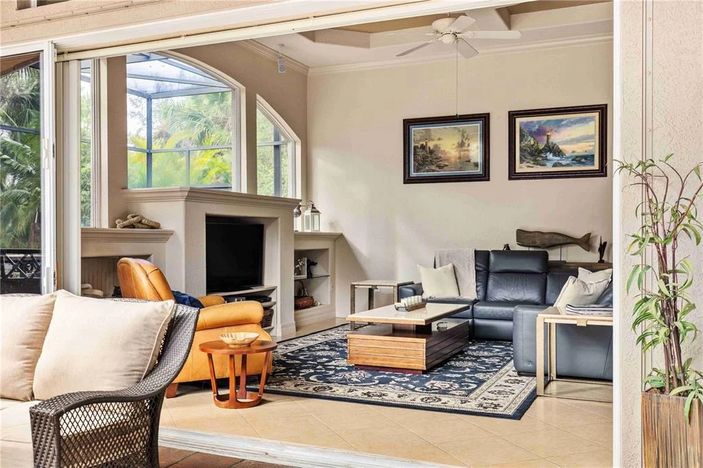 Photo of 10006 DISCOVERY TERRACE