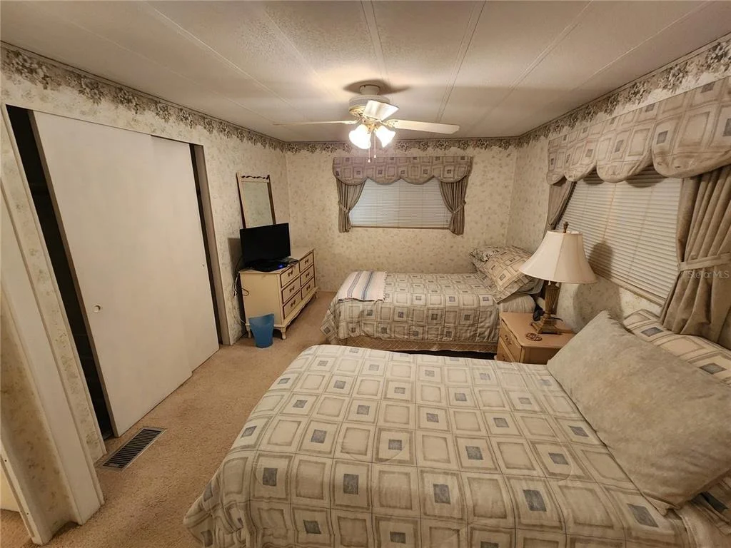 Photo of 5408 CHATEAU LANE