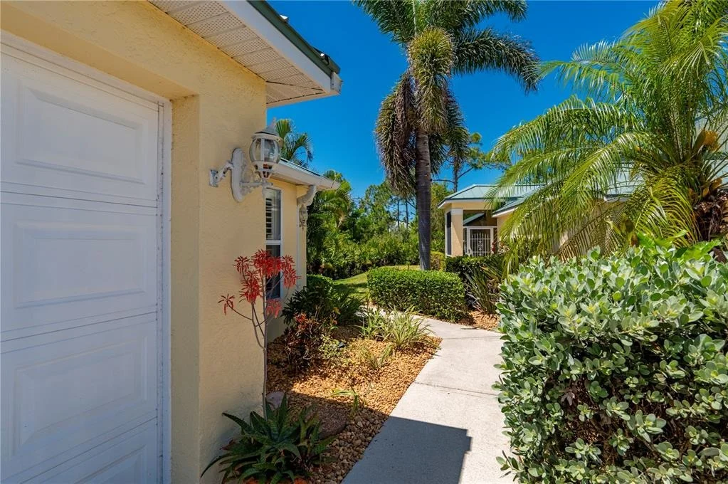 Photo of 310 ISLAMORADA BOULEVARD