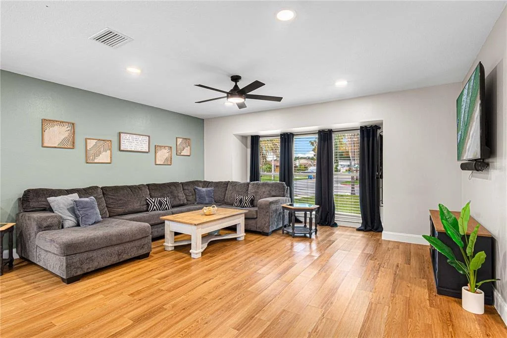 Photo of 7501 RUSTIC DRIVE