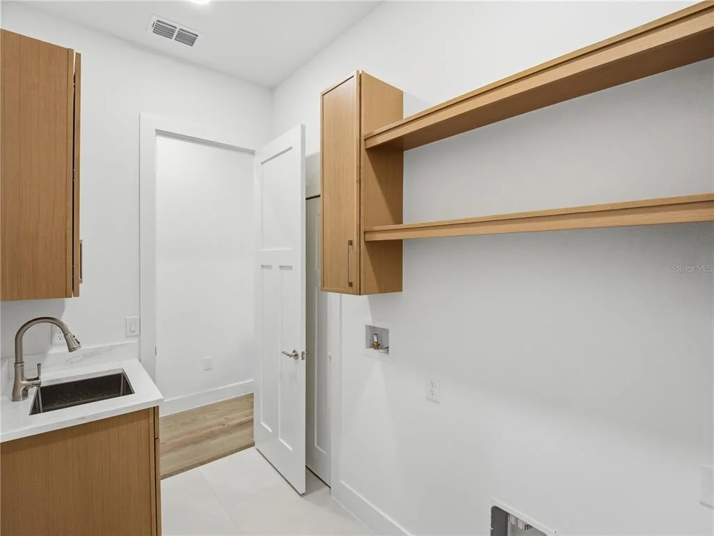 Photo of 4256 LA SALLE AVE