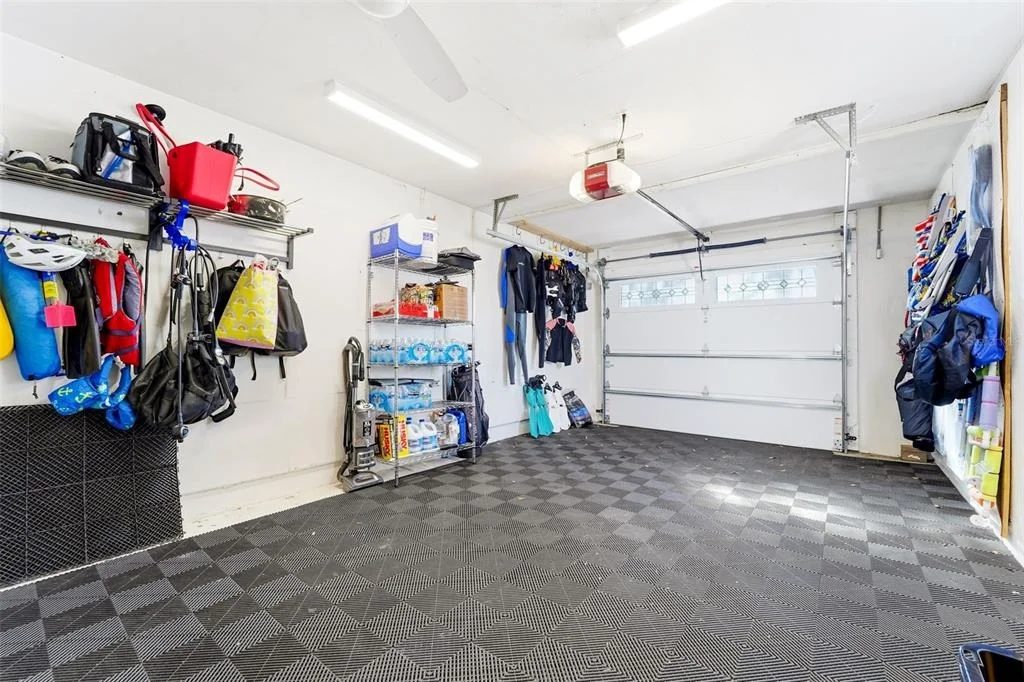 Photo of 3595 FLORAL DRIVE