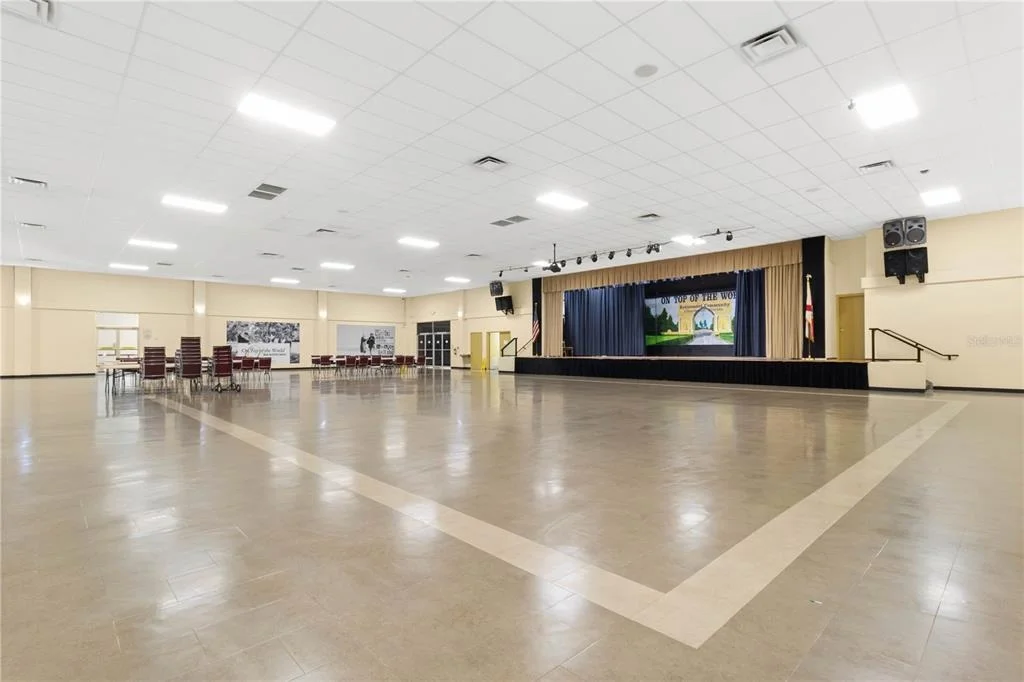 Photo of Unit 6 at 2440 WORLD PARKWAY BOULEVARD