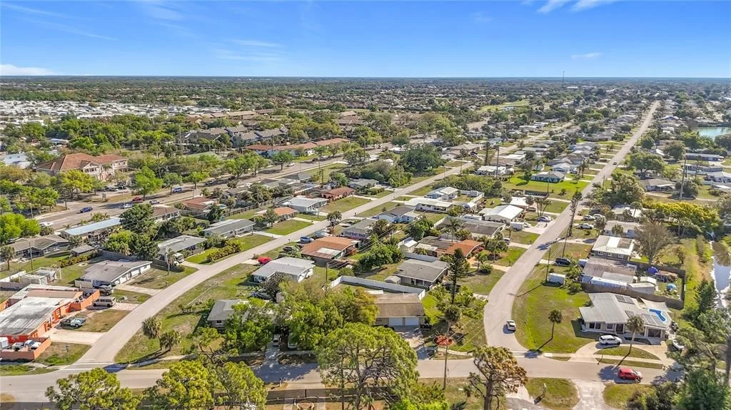 Photo of 1521 BANYAN DR.