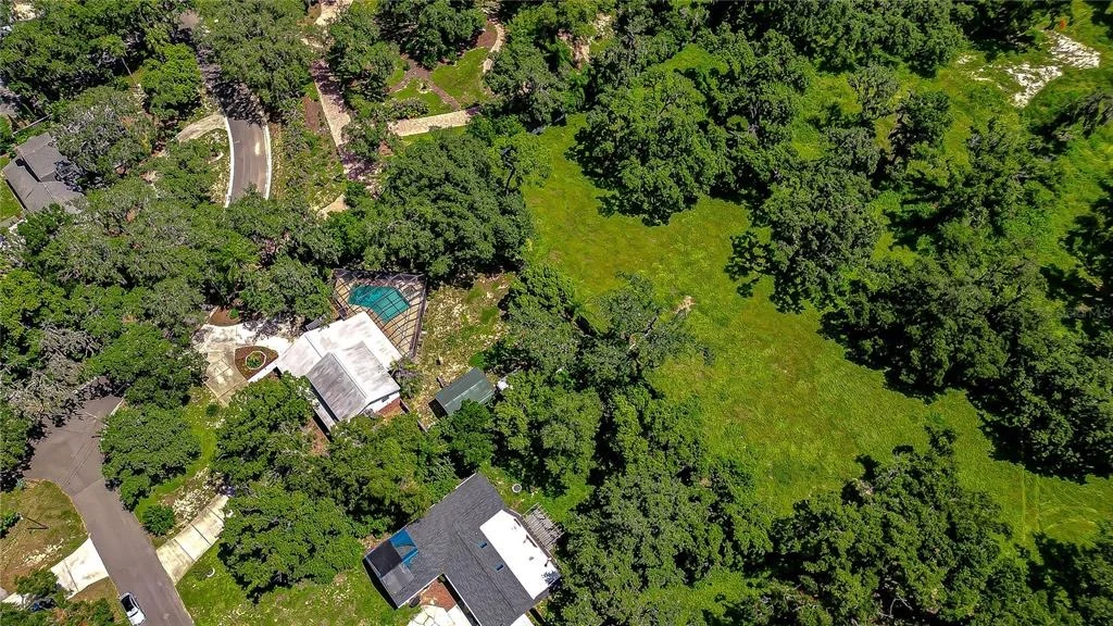 Photo of 901 WOODVIEW DRIVE