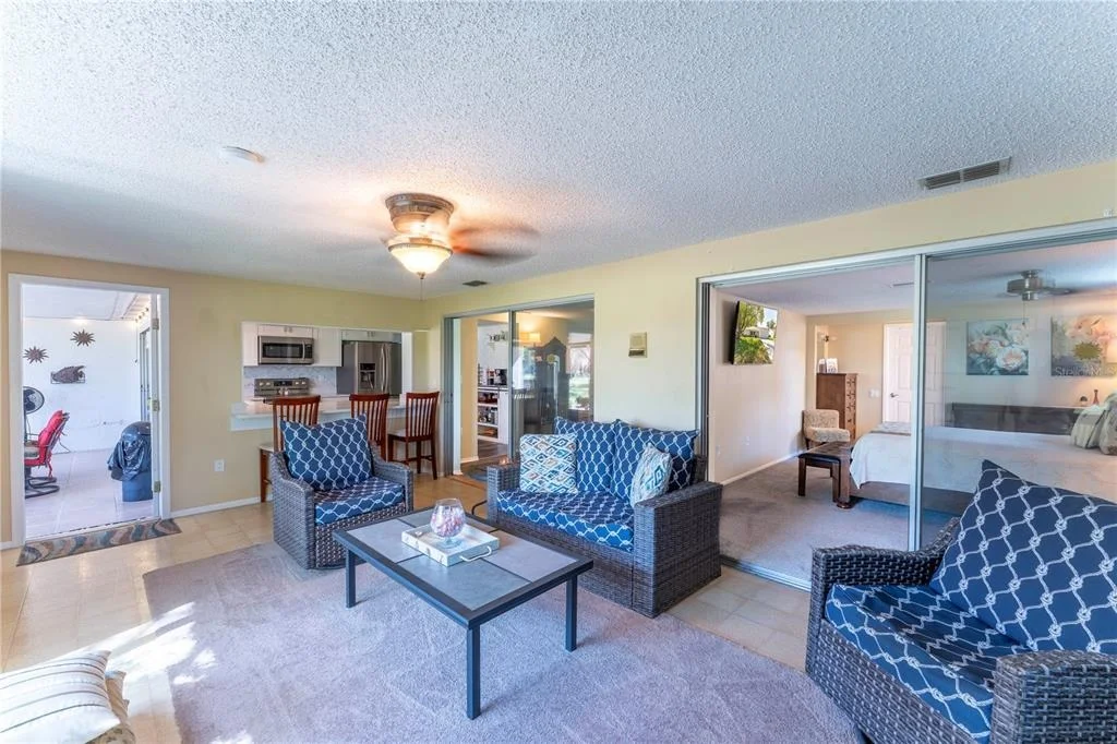 Photo of 8210 VALLEY STREAM LANE