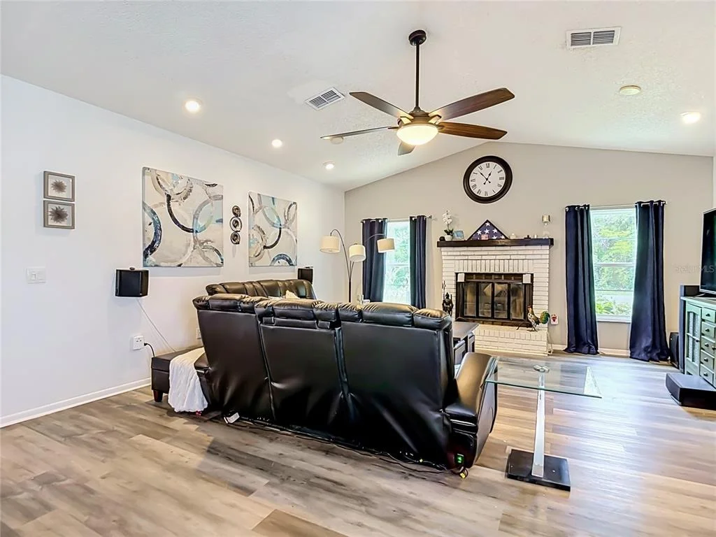 Photo of 10433 DUNKIRK ROAD