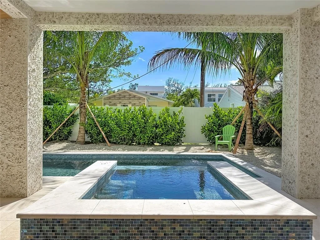 Photo of 2918 GULF DRIVE