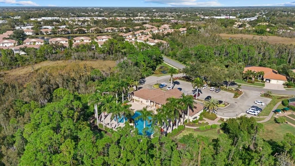 Photo of 4239 CORSO VENETIA BOULEVARD