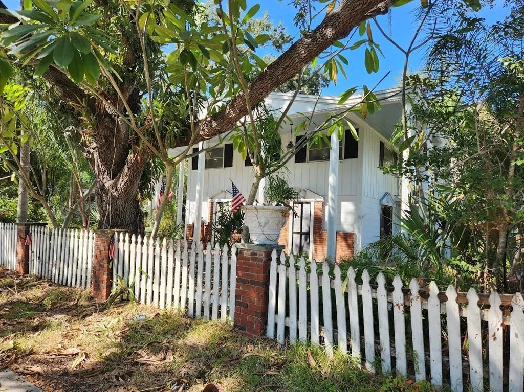 Photo of 286 SHAMROCK DRIVE